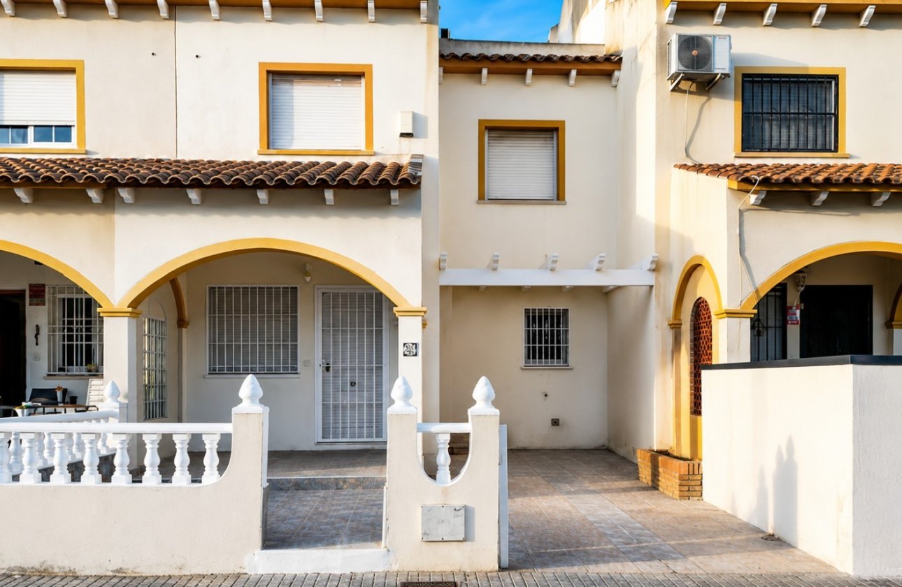 Resale - Townhouse - Orihuela Costa - Los Almendros