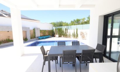 Resale - Villa - Rojales - La Marquesa