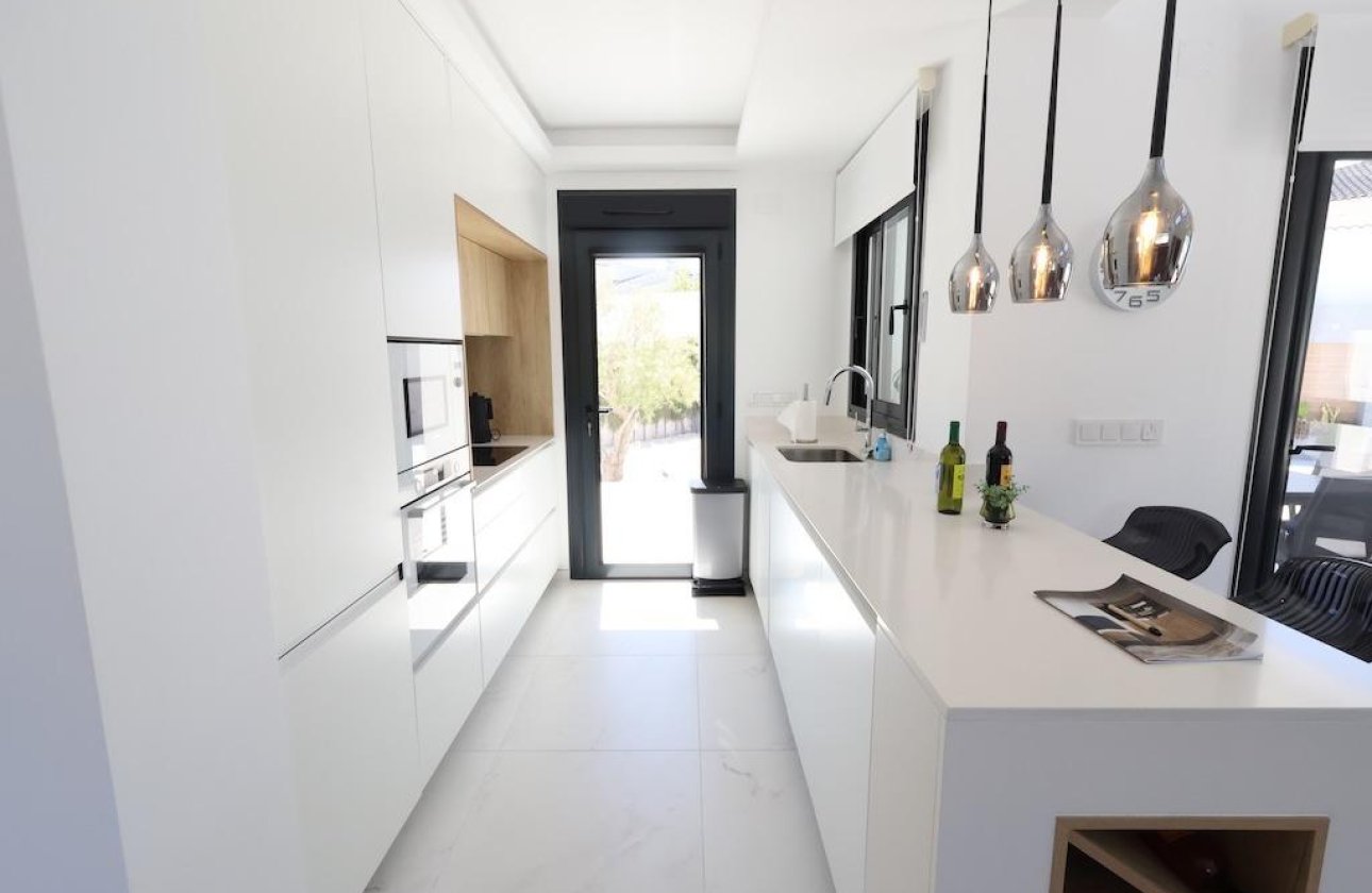 Resale - Villa - Rojales - La Marquesa