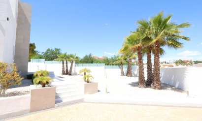 Resale - Villa - Rojales - La Marquesa
