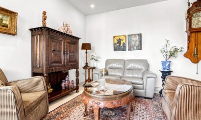 Resale - Apartment / flat - Orihuela Costa - Los Altos