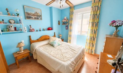 Resale - Apartment / flat - Torrevieja - Nueva Torrevieja