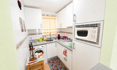 Resale - Apartment / flat - Torrevieja - Nueva Torrevieja