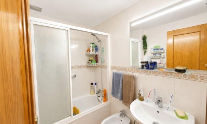 Resale - Apartment / flat - Torrevieja - Nueva Torrevieja