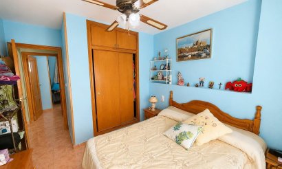 Resale - Apartment / flat - Torrevieja - Nueva Torrevieja