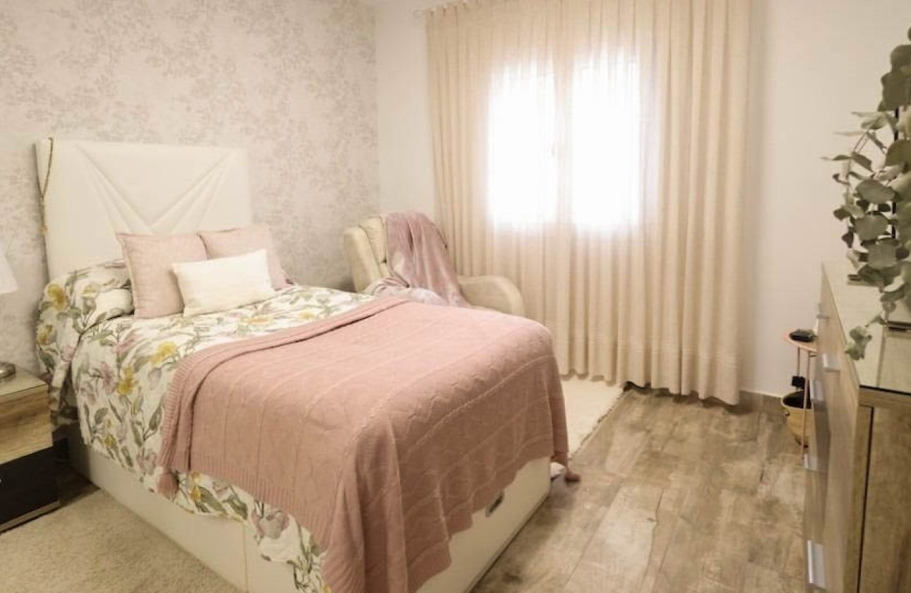 Resale - Villa - San Miguel de Salinas - Blue Lagoon