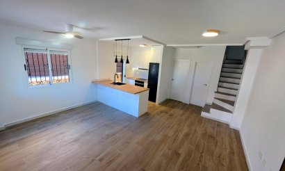 Resale - Villa - Orihuela Costa - Dream Hills