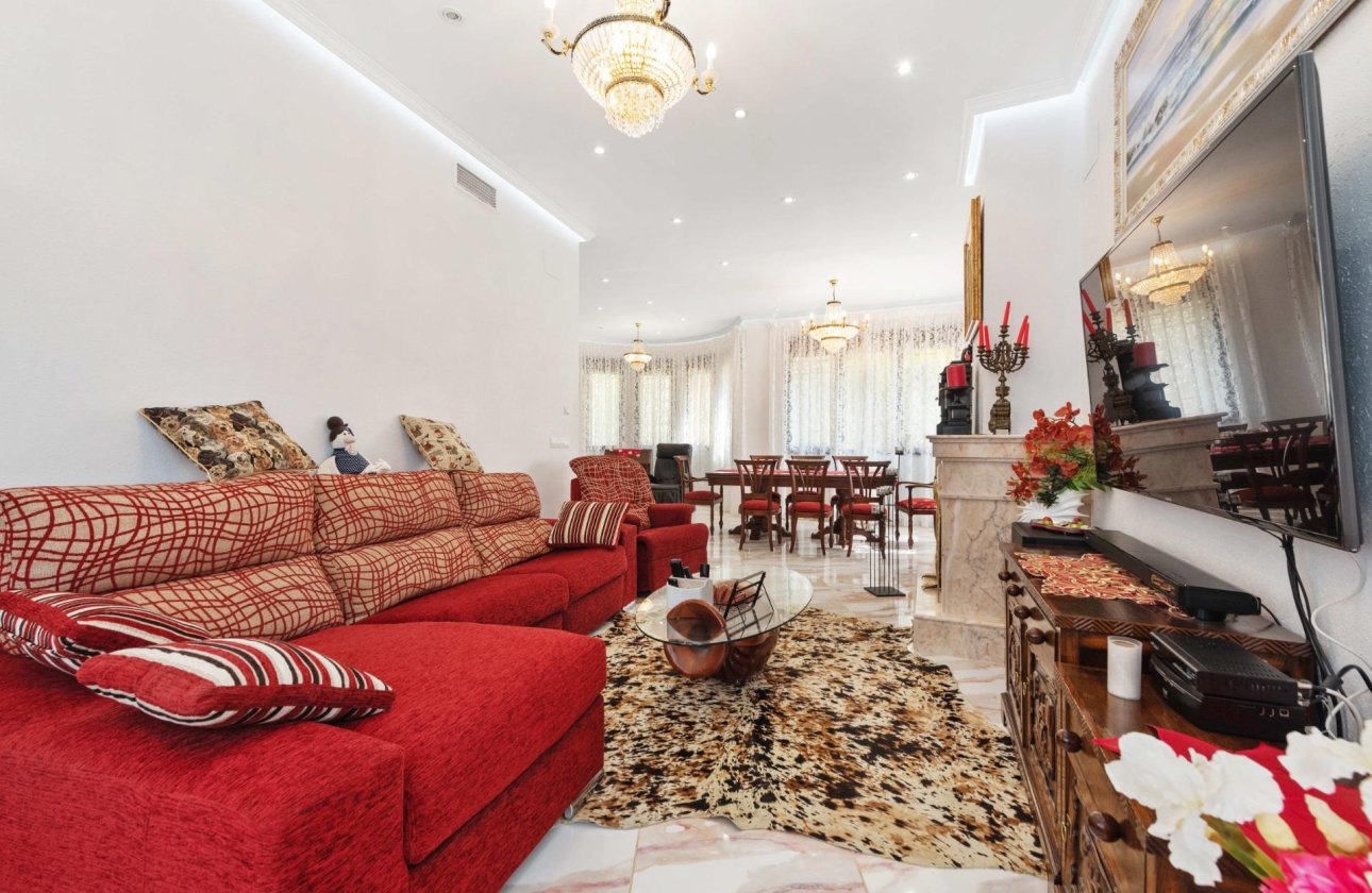 Resale - Villa - Orihuela Costa - Campoamor