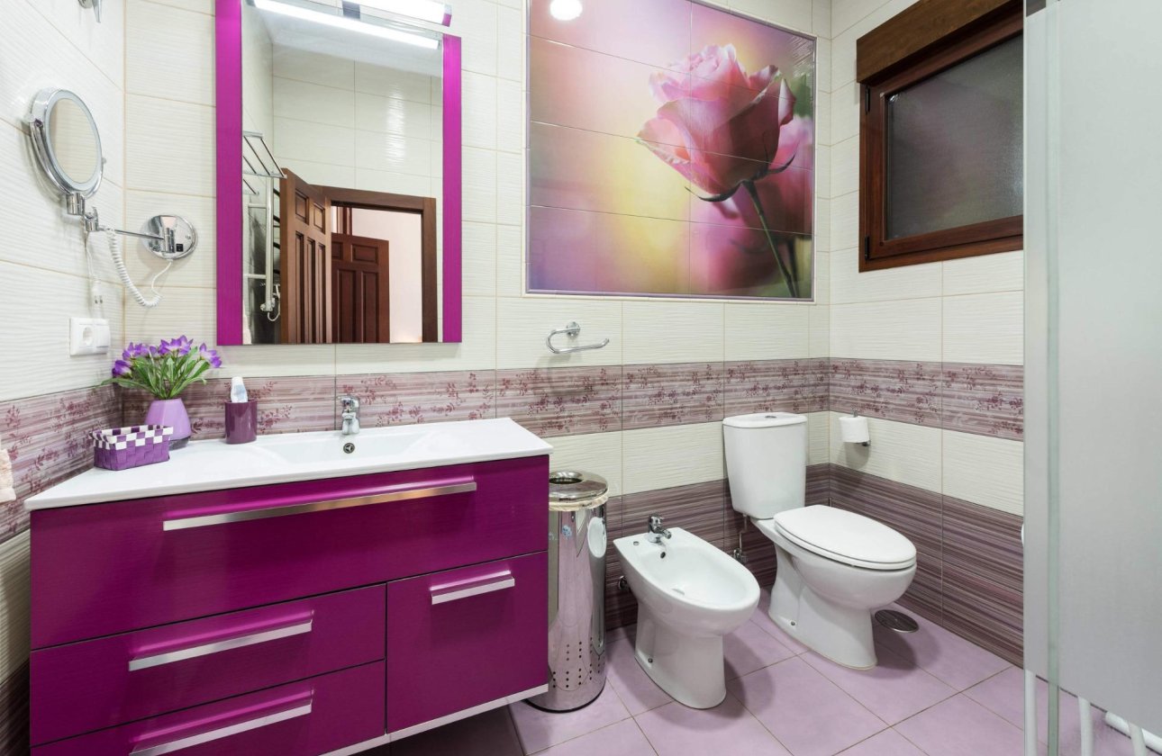 Resale - Villa - Orihuela Costa - Campoamor