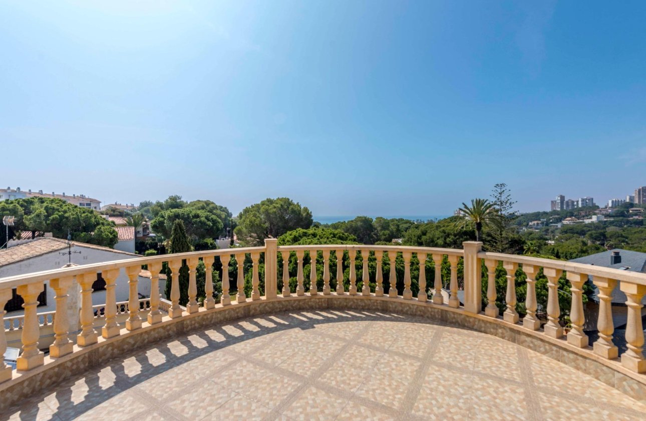 Resale - Villa - Orihuela Costa - Campoamor