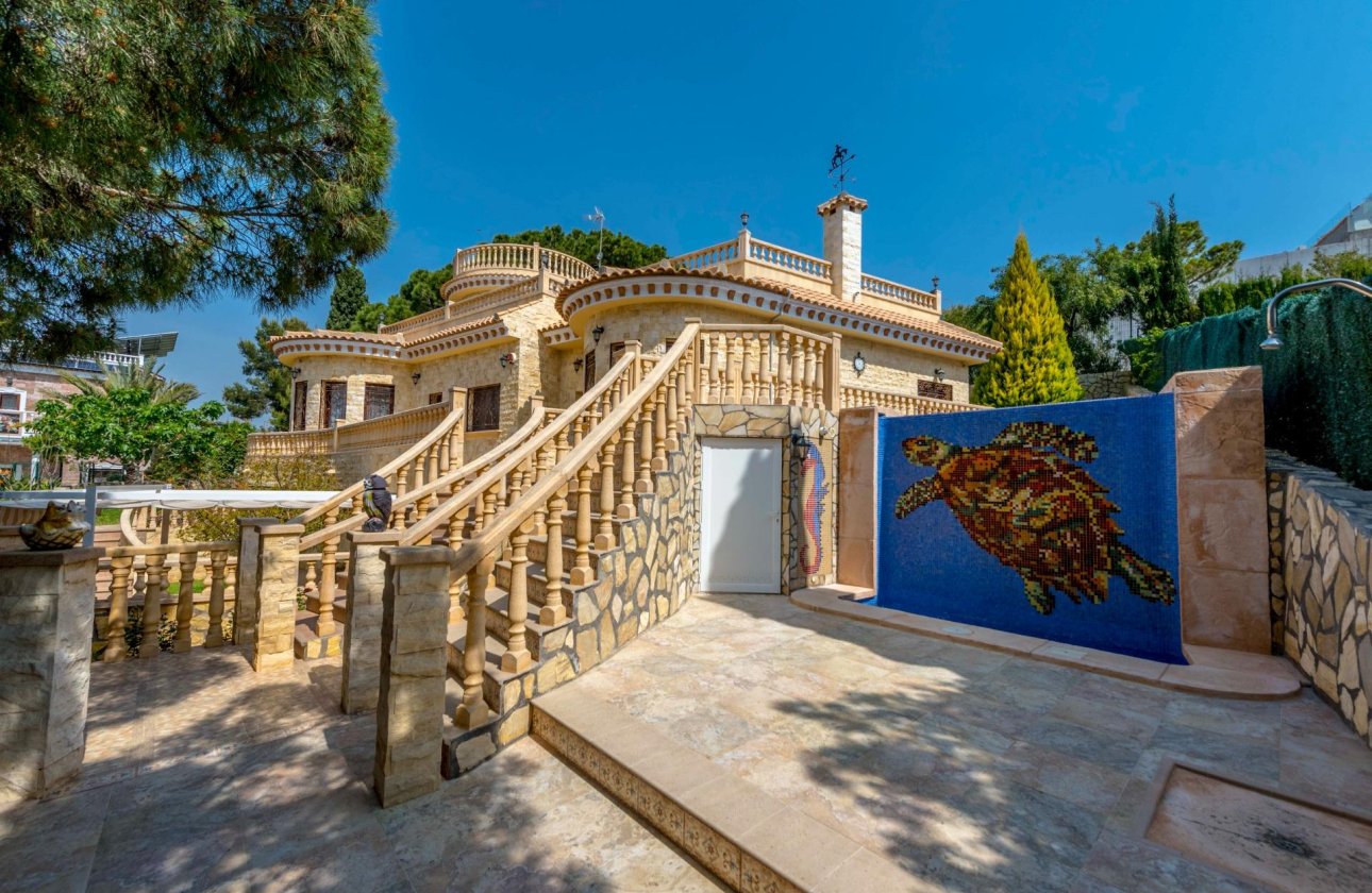 Resale - Villa - Orihuela Costa - Campoamor