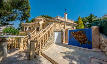 Resale - Villa - Orihuela Costa - Campoamor