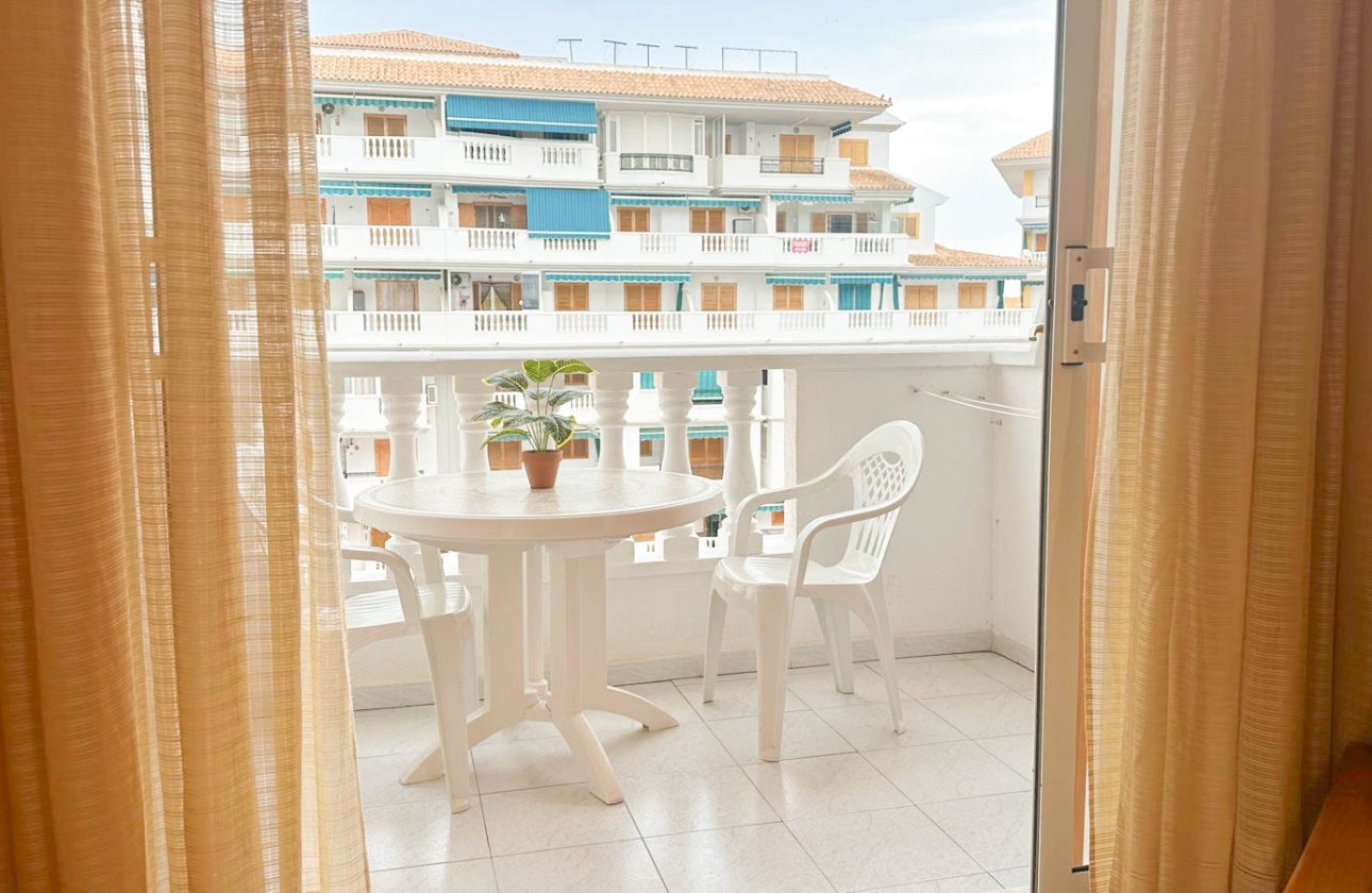 Reventa - Apartamento / piso - Torrevieja - La Mata