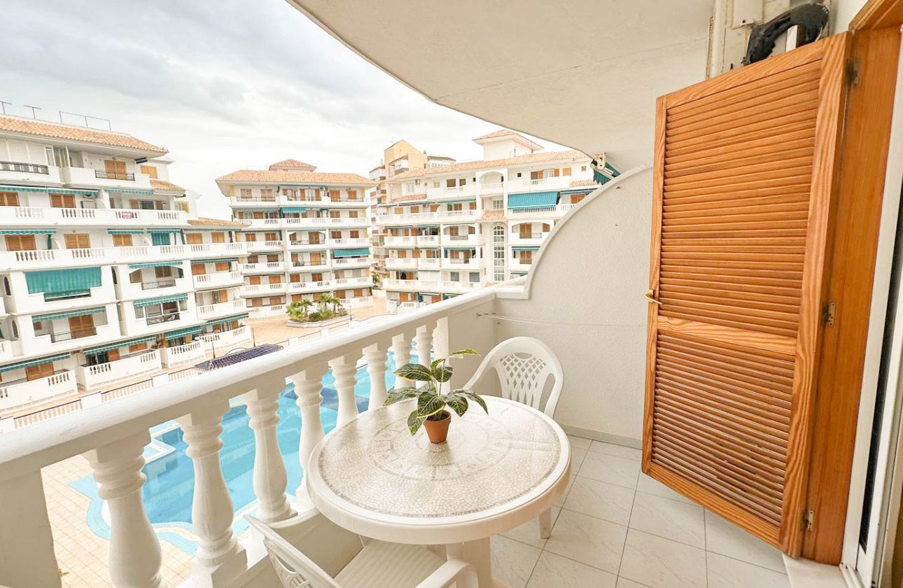 Reventa - Apartamento / piso - Torrevieja - La Mata