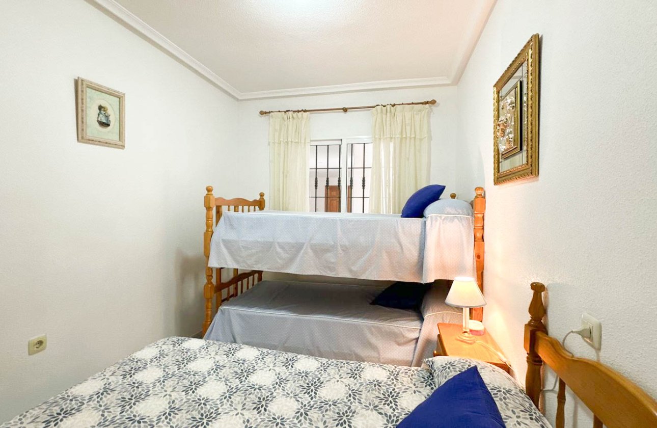 Reventa - Apartamento / piso - Torrevieja - La Mata