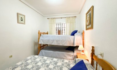 Reventa - Apartamento / piso - Torrevieja - La Mata