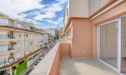 Resale - Apartment / flat - Calpe - Centro