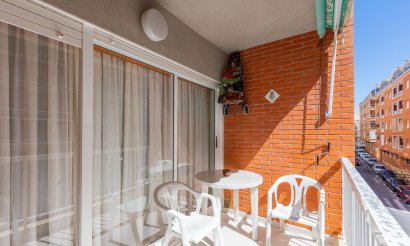 Resale - Apartment / flat - Torrevieja - Playa del Cura