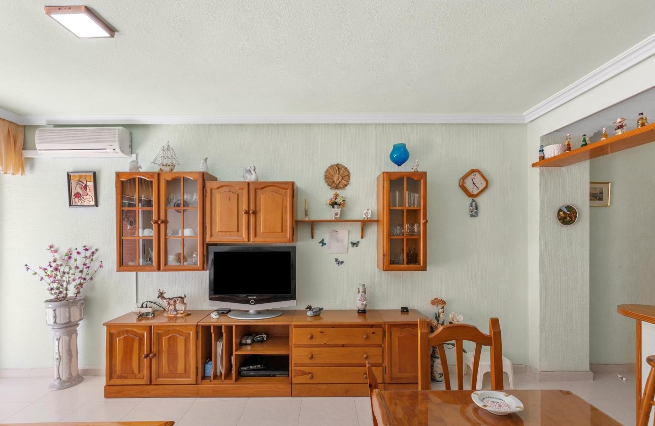 Resale - Apartment / flat - Torrevieja - Playa del Cura