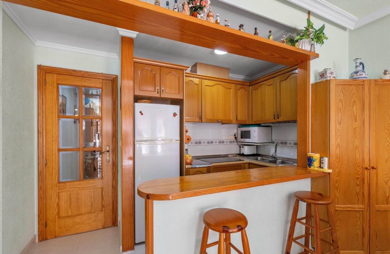 Resale - Apartment / flat - Torrevieja - Playa del Cura