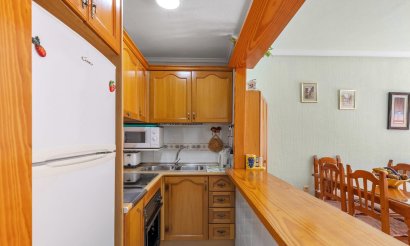 Resale - Apartment / flat - Torrevieja - Playa del Cura