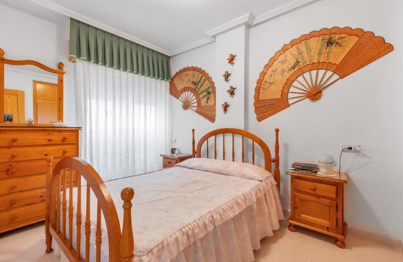 Resale - Apartment / flat - Torrevieja - Playa del Cura