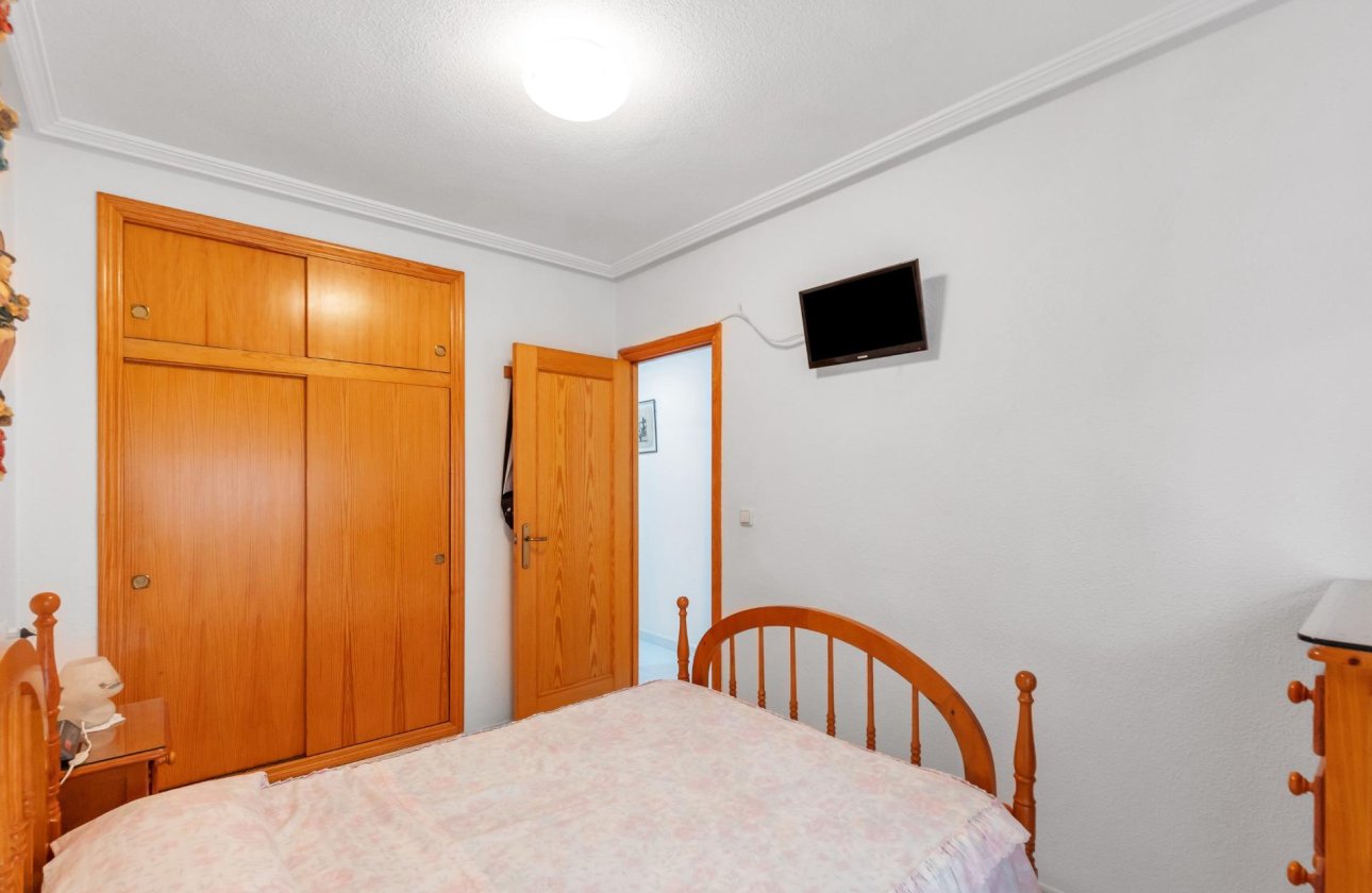 Resale - Apartment / flat - Torrevieja - Playa del Cura