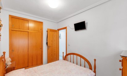 Resale - Apartment / flat - Torrevieja - Playa del Cura