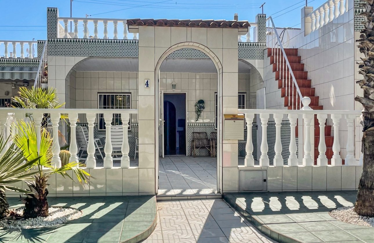 Revente - Maison de ville - Torrevieja - La Siesta - El Salado -  Torreta