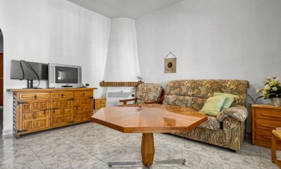 Revente - Maison de ville - Torrevieja - La Siesta - El Salado -  Torreta