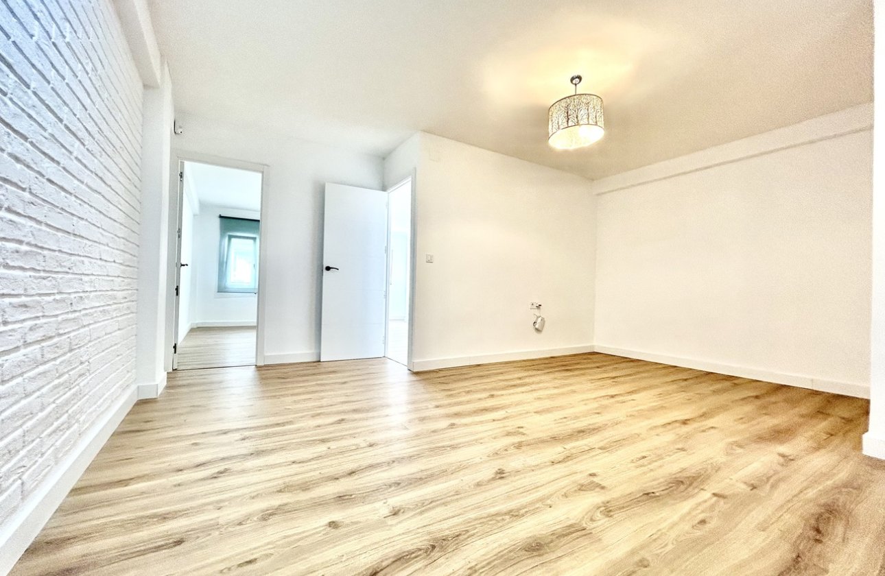Resale - Apartment / flat - Torrevieja