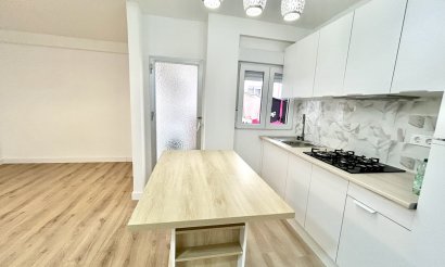 Resale - Apartment / flat - Torrevieja
