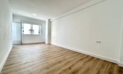 Resale - Apartment / flat - Torrevieja
