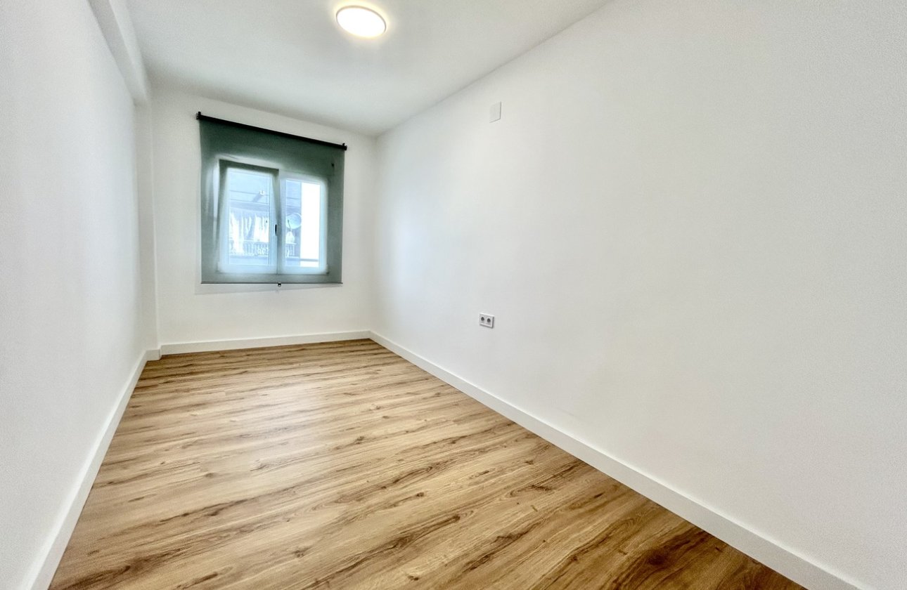 Resale - Apartment / flat - Torrevieja