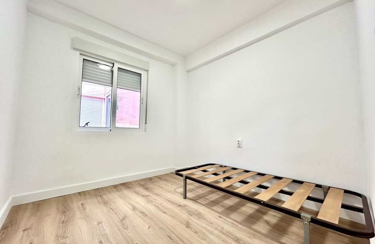 Resale - Apartment / flat - Torrevieja