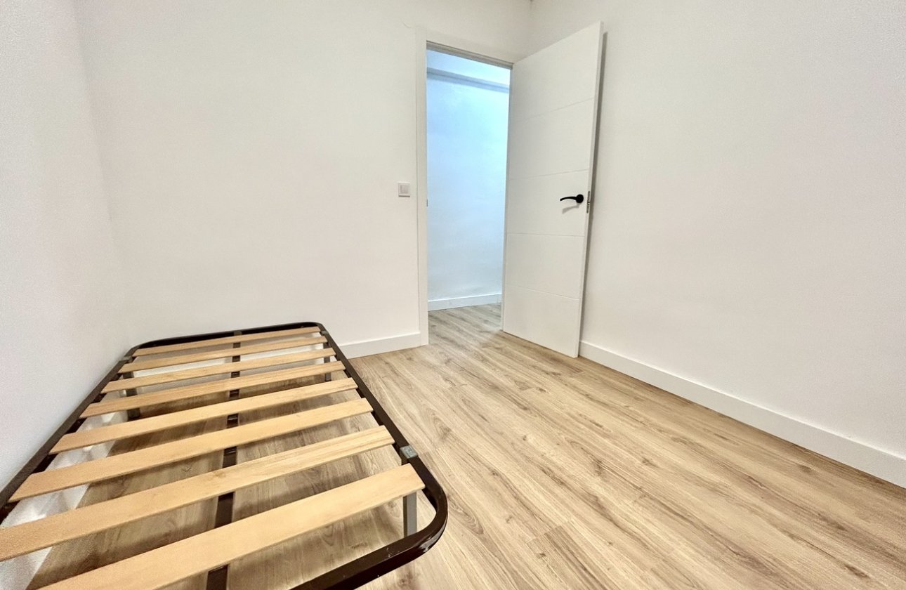 Resale - Apartment / flat - Torrevieja