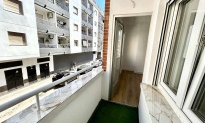 Resale - Apartment / flat - Torrevieja