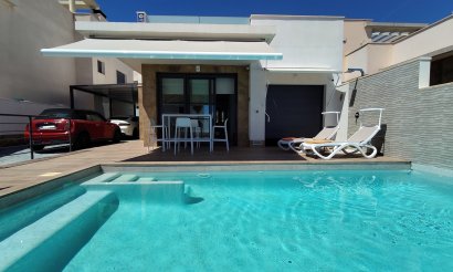 Resale - Villa - San Miguel de Salinas