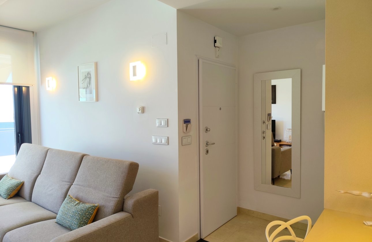 Resale - Villa - San Miguel de Salinas