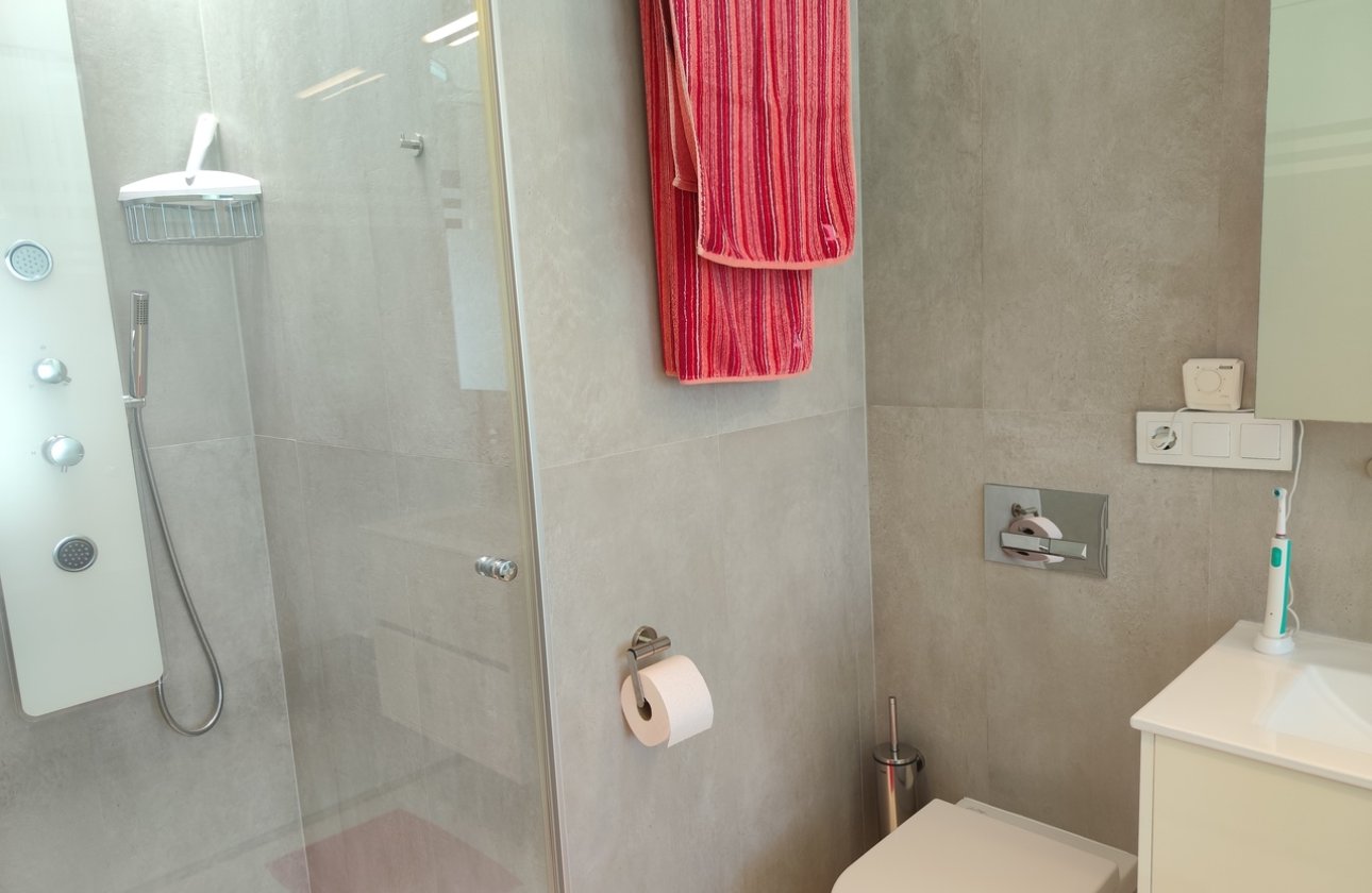 Resale - Villa - San Miguel de Salinas