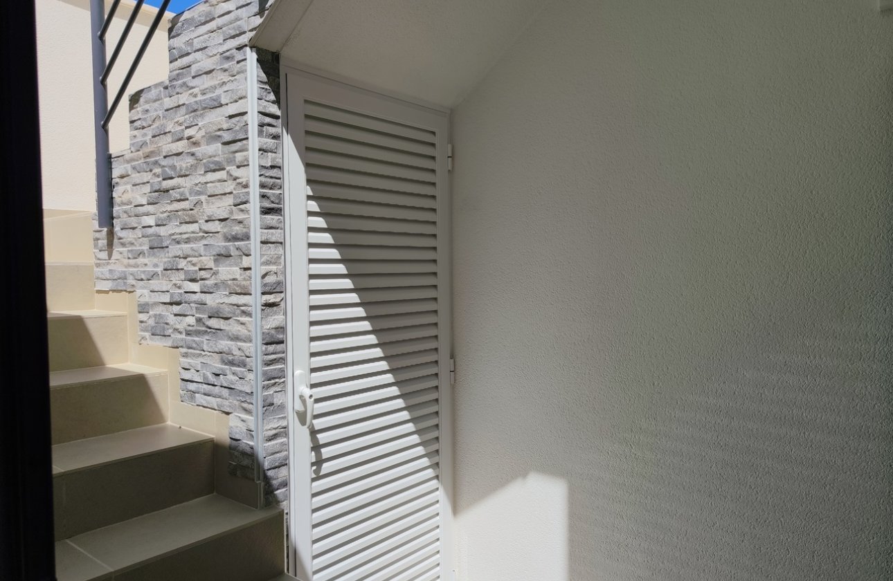 Resale - Villa - San Miguel de Salinas