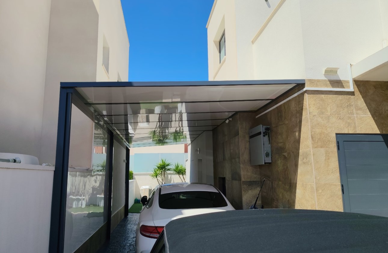 Resale - Villa - San Miguel de Salinas