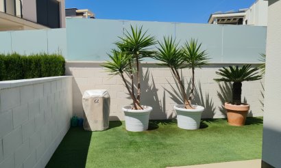 Resale - Villa - San Miguel de Salinas