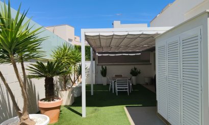 Resale - Villa - San Miguel de Salinas