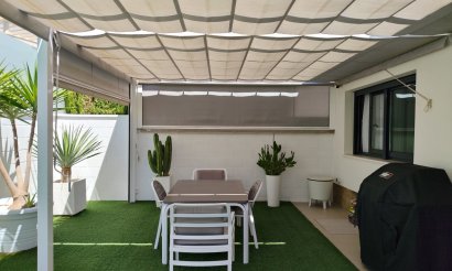 Resale - Villa - San Miguel de Salinas
