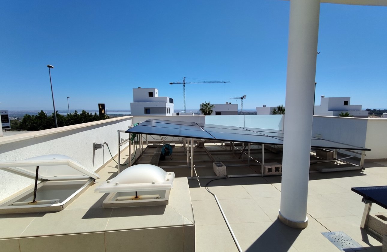 Resale - Villa - San Miguel de Salinas