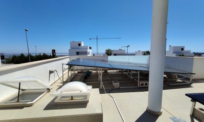 Resale - Villa - San Miguel de Salinas