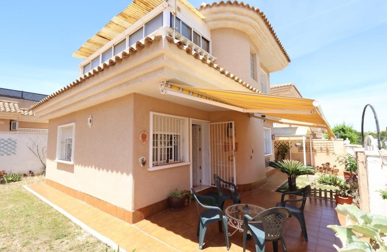 Revente - Villa - Torrevieja - Los Balcones - Los Altos del Edén