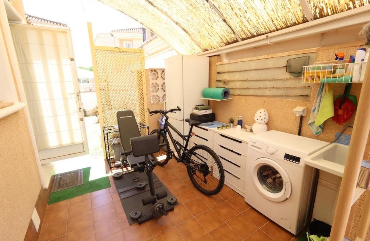 Revente - Villa - Torrevieja - Los Balcones - Los Altos del Edén