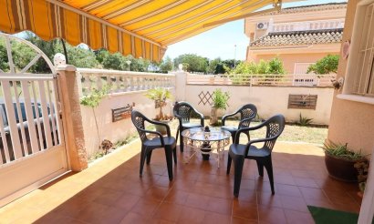 Revente - Villa - Torrevieja - Los Balcones - Los Altos del Edén